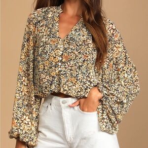 Lulu's Floral Crop Top